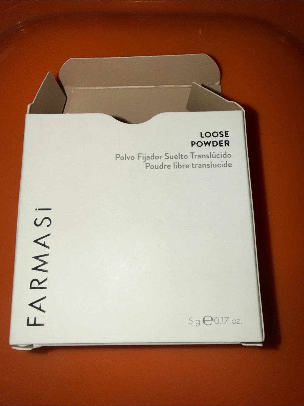 BNIB Farmasi Loose Setting powder (compact is in packaging still).